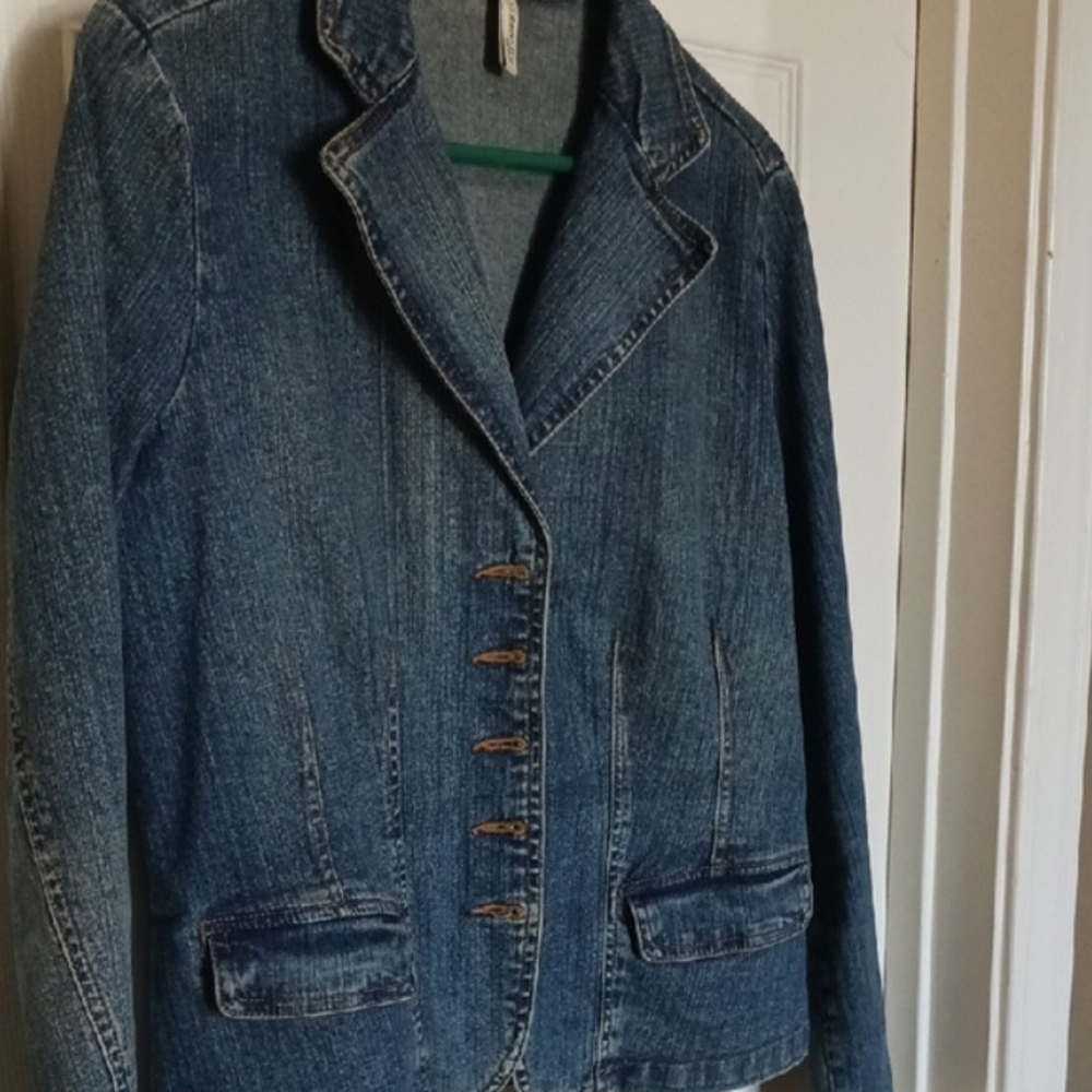 St. John's Bay Stretch Jean Jacket Size Medium - Picture 4 of 11